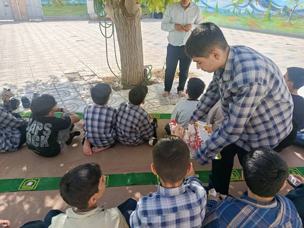 دبیرستان غیردولتی پویندگان علم